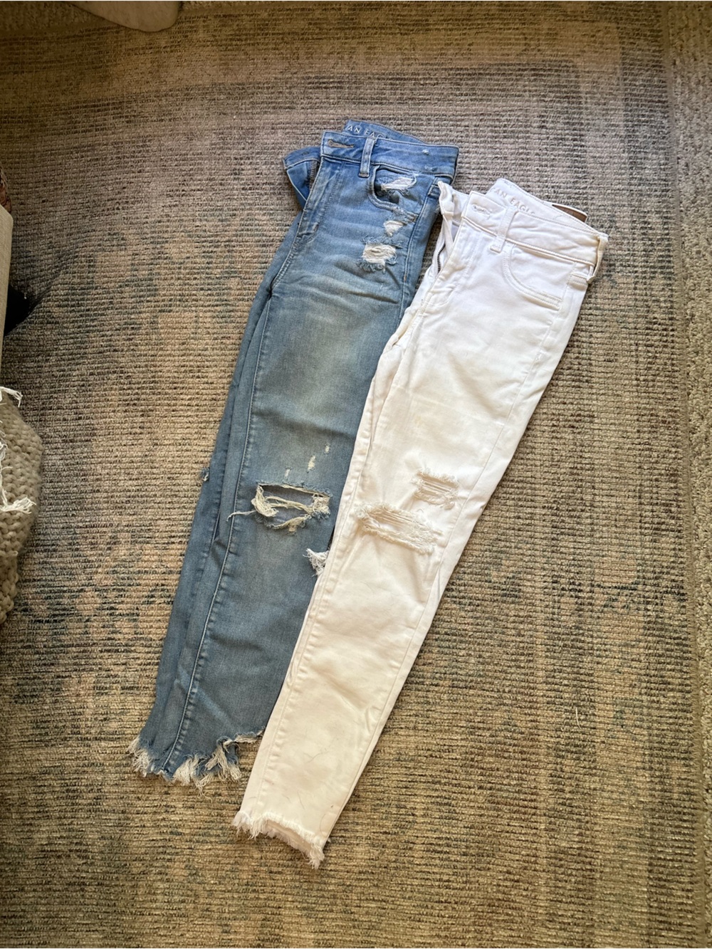 Bundle! 2 American Eagle jeans